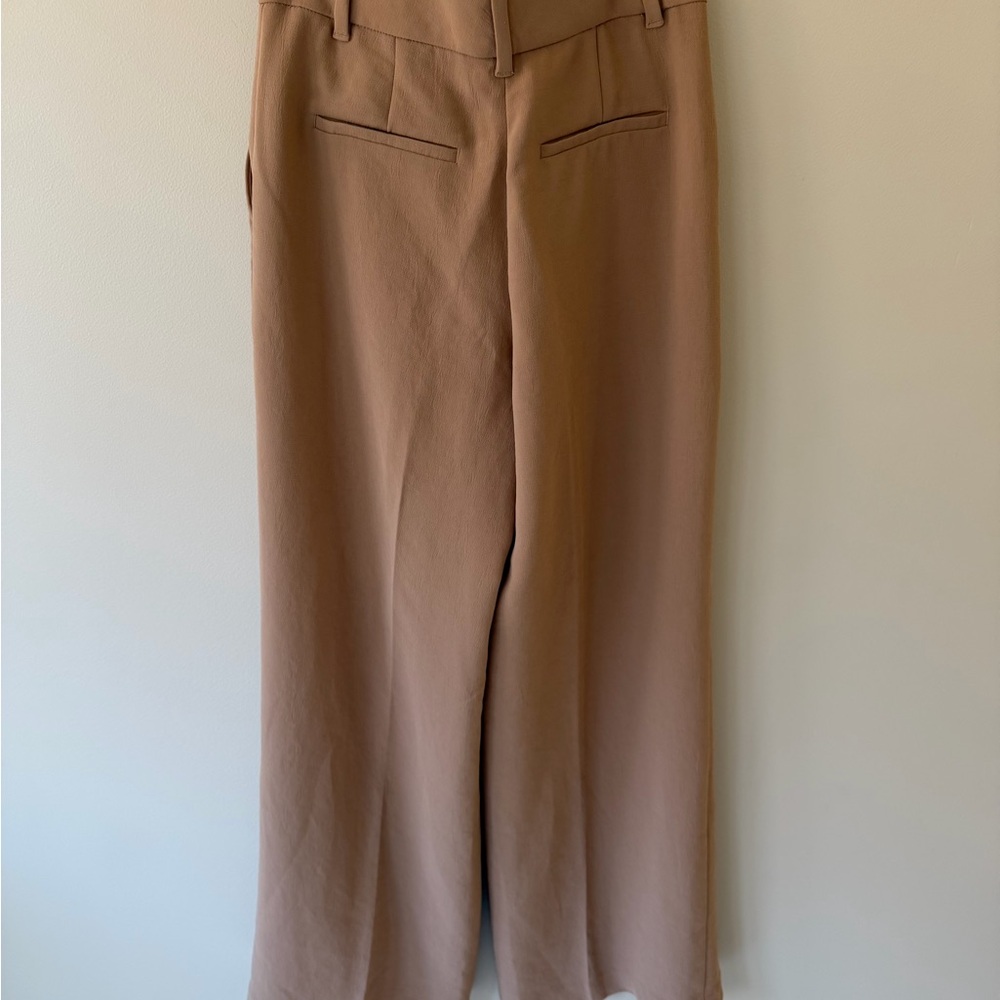 Aritzia Wilfred Effortless Pant in Tan - Picture 4 of 4